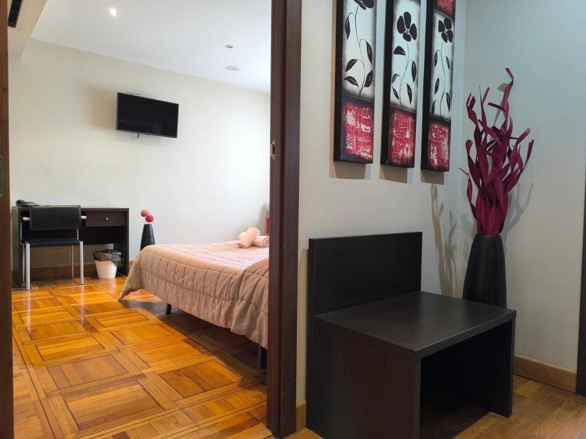 Hotel Santa Barbara Andorra Bagian luar foto