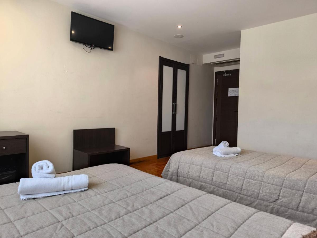 Hotel Santa Barbara Andorra Bagian luar foto